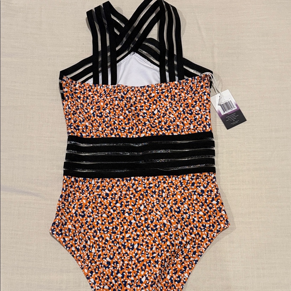 NWT Averíe One-Piece Swimsuit - Picture 6 of 8